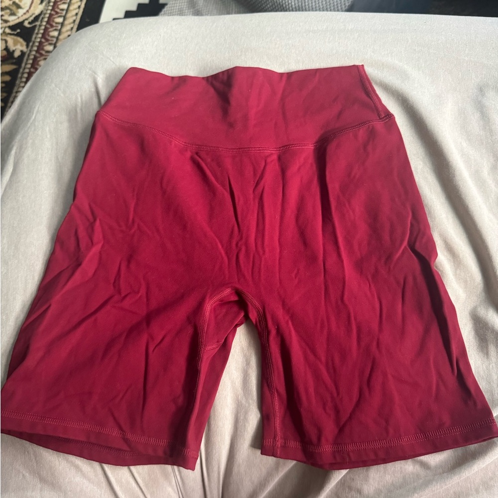 Kamo fitness gym shorts in red